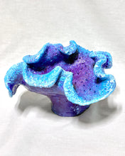 Load image into Gallery viewer, Artificial Scroll Coral