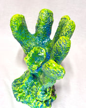 Load image into Gallery viewer, Artificial Knobby Coral